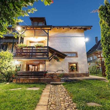 Appartamento Casa Cu Turn Sibiu Esterno foto